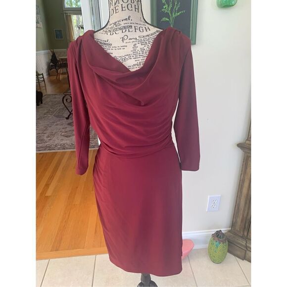 Ronni Nicole Fitted Burgundy Dress - Picture 7 of 8